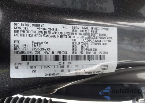 2016 Ford Focus Se z USA, uszkodzony, nr VIN 1FADP3F22GL327604